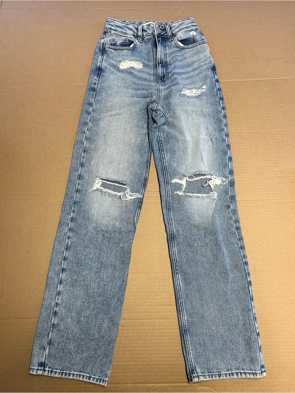 PacSun Women's Size 23 90βs Boyfriend Light Blue Distressed Straight Leg Jeans